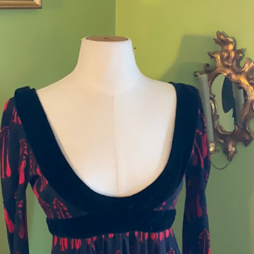 Vintage late 60s/early 70s Aubrey Beardsley print dress - Picture 8 of 11